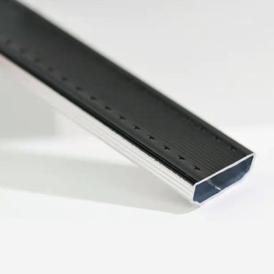Saldado de alta frecuencia Barra espaciadora de aluminio de plata no flexible para doble acristalamiento