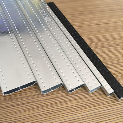 Logotipo personalizado Barra espaciadora de aluminio flexible para la estructura hueca de la puerta de garaje moderna